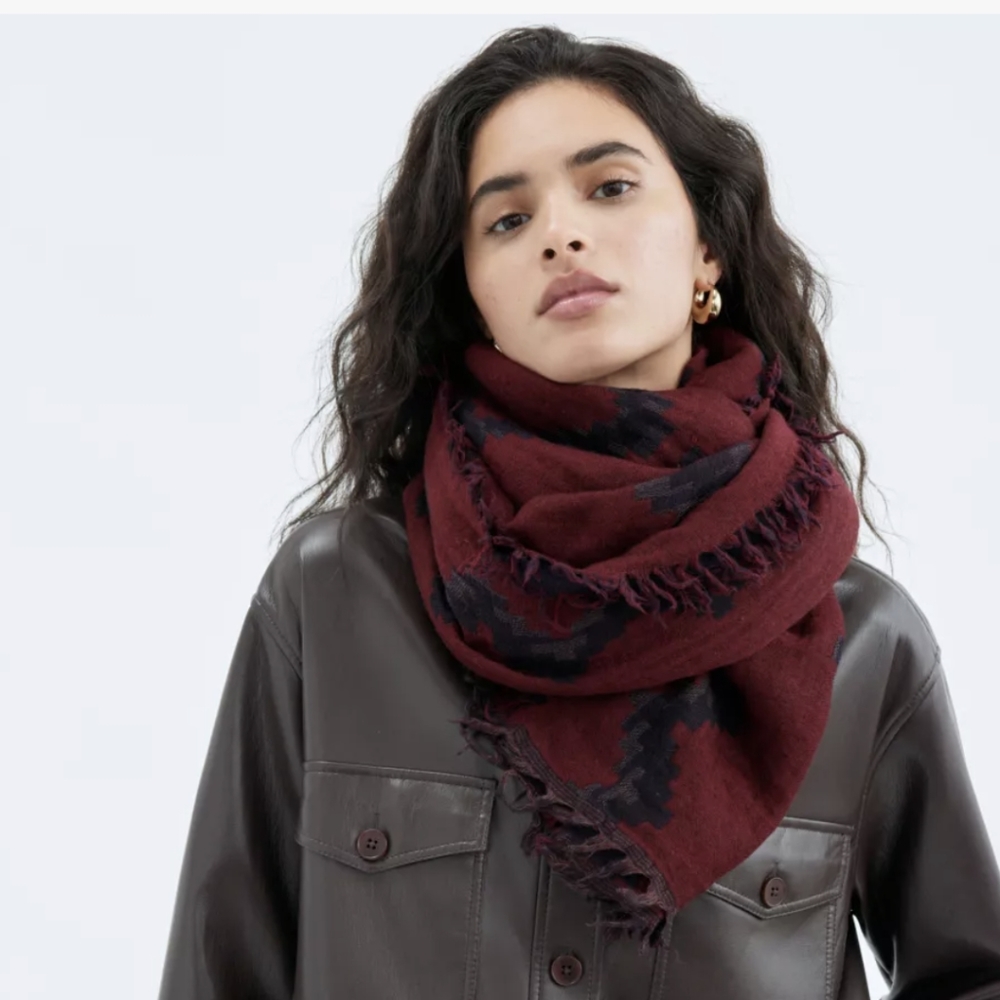 WilfredDiamond Mosaic Blanket Scarf (100% wool)